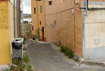 Calle de Laurisilva (Foto Luis A. López Sosa).