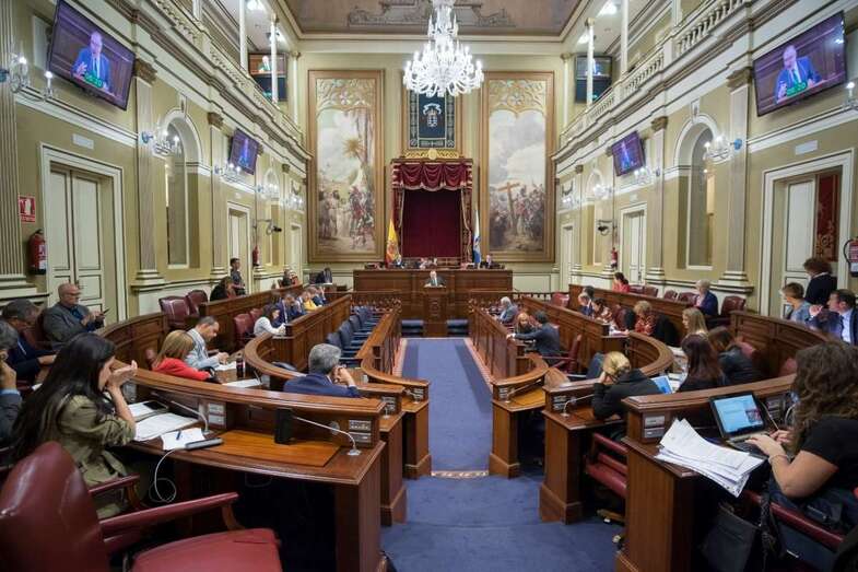 Imagen de archivo del Parlamento de Canarias (Foto TA)