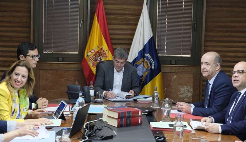 Imagen del consejo de gobierno del Gobierno regional celebrado este lunes (Foto TA)