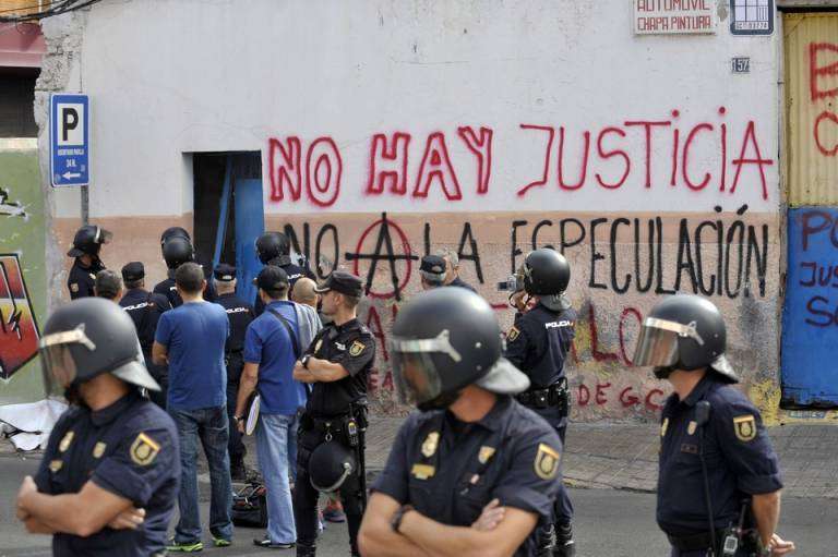 Imagen de archivo de un desahucio en Guanarteme (Foto Canarias7)