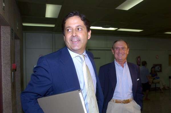 Alfredo Briganty, en primer término junto al también acusado José Ignacio Esquivel (Foto Canarias7)