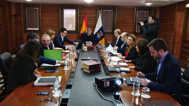 El Ejecutivo regional, reunido en un Consejo de Gobierno (Foto TA)