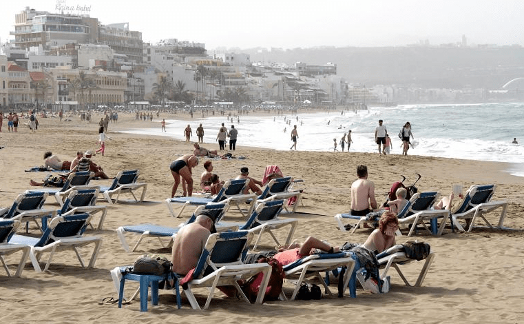 Imagen de archivo de la playa de Las Canteras (Foto Canarias7).