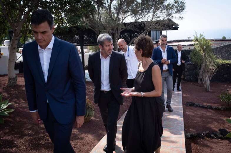 Sánchez y Clavijo, en Lanzarote durante el homenaje de José Saramago (Foto TA)