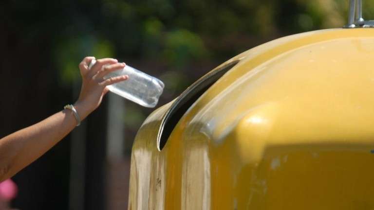 Imagen de archivo de un contenedor amarillo (Foto Canarias7)