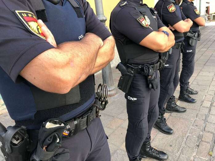 Durante las fechas navideñas se distribuirán guías y trípticos con consejos de seguridad a asociaciones y comerciantes (Foto TA)