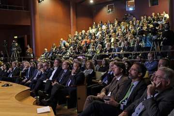 Acto institucional para realzar el nuevo Estatuto de Autonomía de Canarias (Foto Acfi Press)