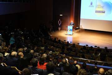 Acto institucional para realzar el nuevo Estatuto de Autonomía de Canarias (Foto Acfi Press)