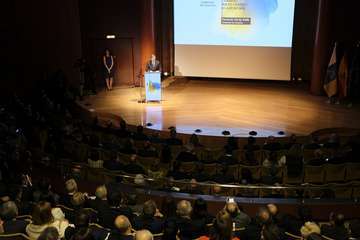 Acto institucional para realzar el nuevo Estatuto de Autonomía de Canarias (Foto Acfi Press)