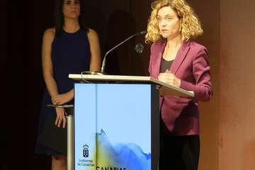 Acto institucional para realzar el nuevo Estatuto de Autonomía de Canarias (Foto Acfi Press)