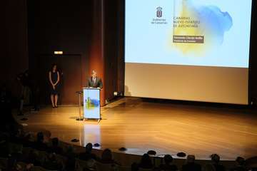 Acto institucional para realzar el nuevo Estatuto de Autonomía de Canarias (Foto Acfi Press)