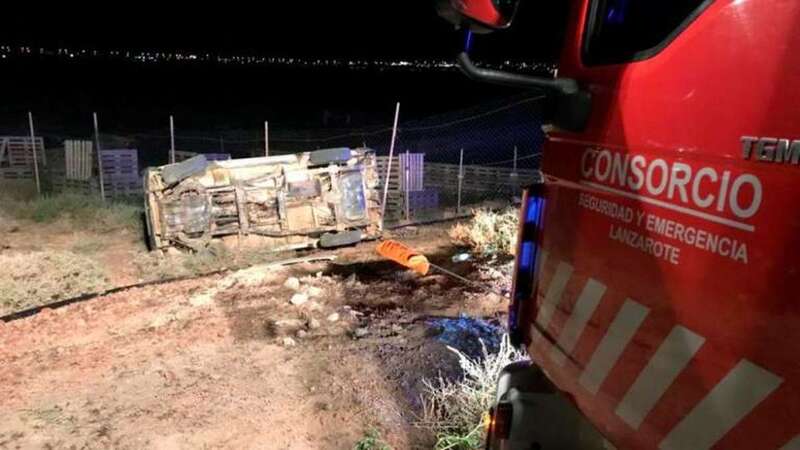 Un joven de 27 años falleció anoche tras volcar su vehículo en la Lz-34 a la altura de Tahíche (Foto C7)