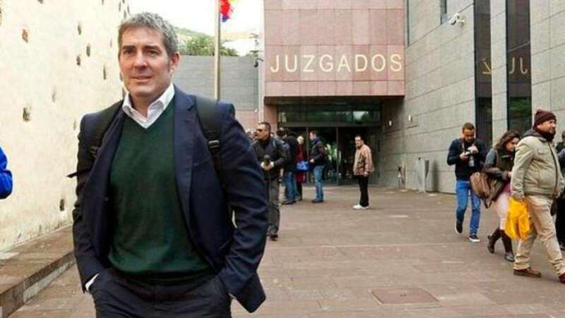 Fernando Clavijo en el juzgado de La Laguna cuando era alcalde de la ciudad (Foto Canarias7)