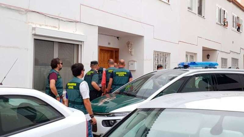 Imagen del registro del domicilio del presunto asesino (Foto Efe / Gema González)