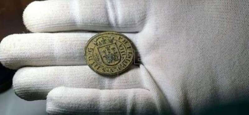 Imagen cedida por la Dirección General de Patrimonio Cultural que muestra una de las monedas de la nueva colección (Foto EFE)