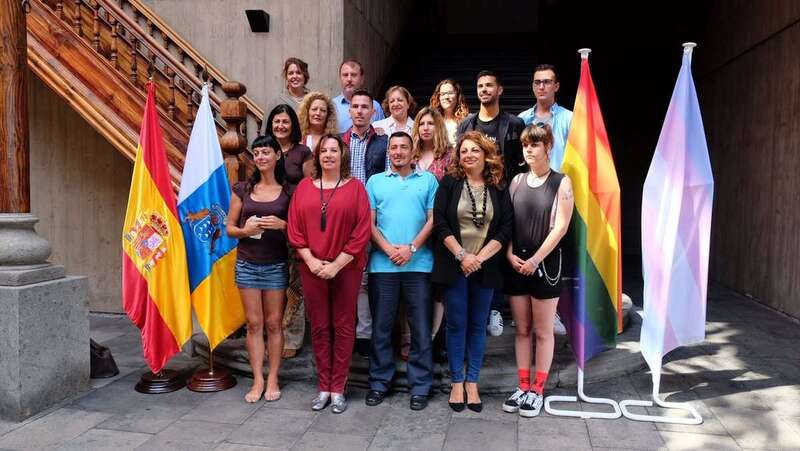 Imagen del acto celebrado en la sede de Presidencia del Gobierno de Canarias (Foto TA)