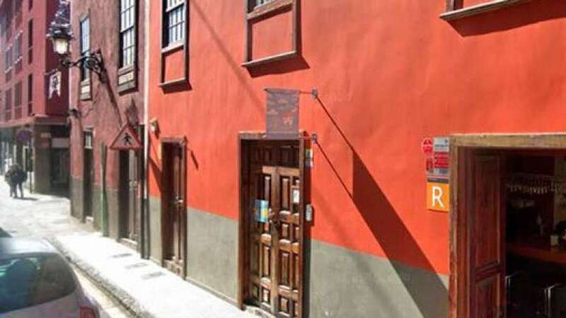 Fachada de la guardería donde trabaja la acusada (Foto TA)