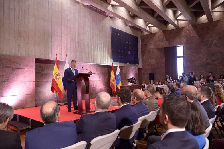 Ángel Víctor Torres, este martes durante su toma de posesión (Foto TA)