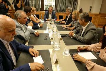 El presidente de Canarias agradece a todos los partidos el apoyo recibido durante los tres incendios (Foto TA)