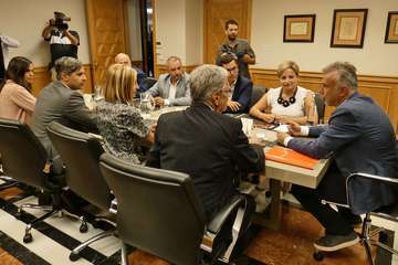 El presidente de Canarias agradece a todos los partidos el apoyo recibido durante los tres incendios (Foto TA)