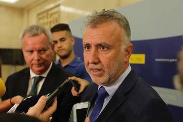 Reunión del Gobierno canario con el Ministerio de Fomento (Foto TA)