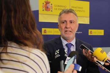 Reunión del Gobierno canario con el Ministerio de Fomento (Foto TA)