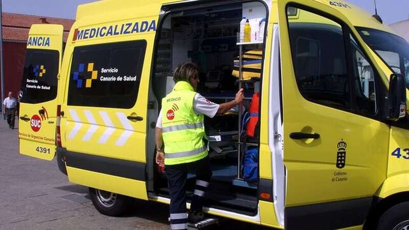 Ambulancia medicalizada del SUC (Foto TA)