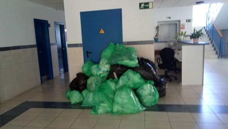 Imagen facilitada por Intersindical Canaria para denunciar la insalubridad (Foto TA)