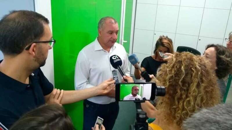 El coordinador territorial de NC, Luis Campos, atiende a los medios (Foto TA)