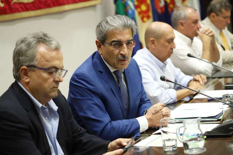 El consejero de Hacienda, Román Rodríguez (Foto TA)