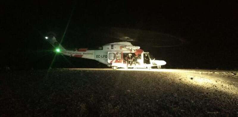 En la imagen, el helicóptereo Helimer 211 que trasladó anoche a La Caldera de Taburiente al Grupo de Rescate Especial de Intervención en Montaña [GREIM] de la Guardia Civil (Foto CA)