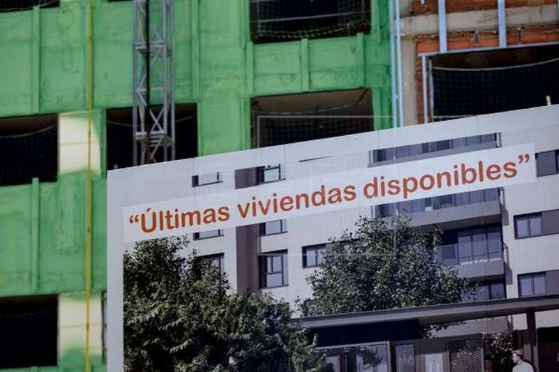 Imagen de archivo de una promoción de viviendas en venta (Foto Efe / Rodrigo Jiménez)