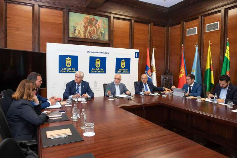 La asamblea de la FECAI, este jueves en la capital grancanaria (Foto TA)