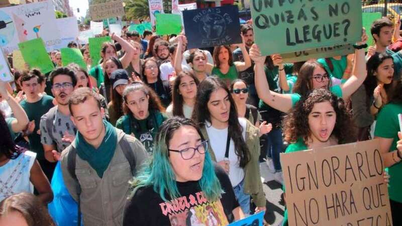 Imagen de archivo de una protesta estudiantil contra el cambio climático (Foto Canarias7 / Francisco Socorro)