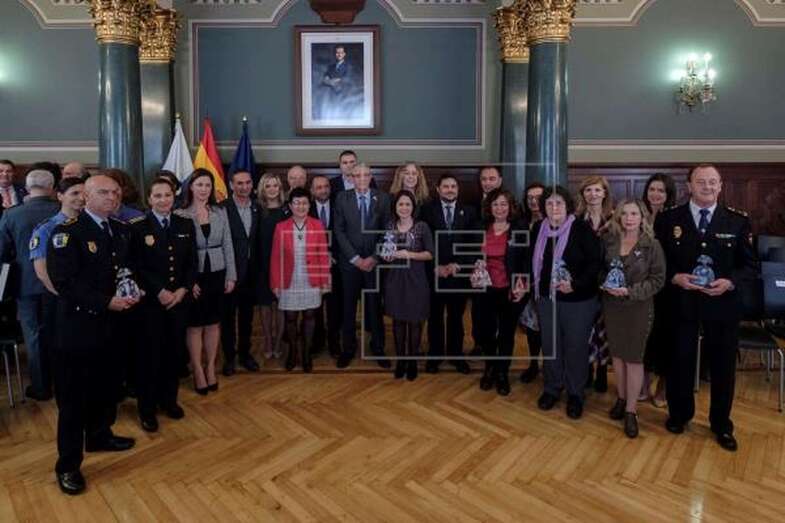 Imagen de la entrega de los los Premios Meninas 2019 (Foto Efe / Ángel Medina G.)