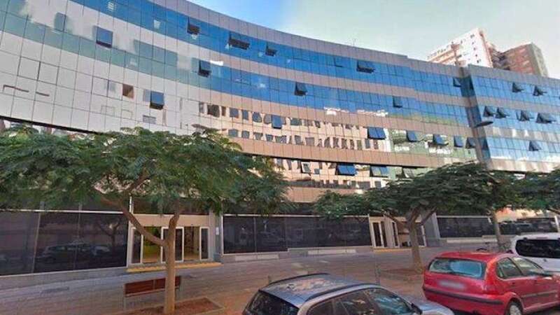 Edificio que alberga la Consejería regional de Educación en la capital tinerfeña (Foto Canarias7)