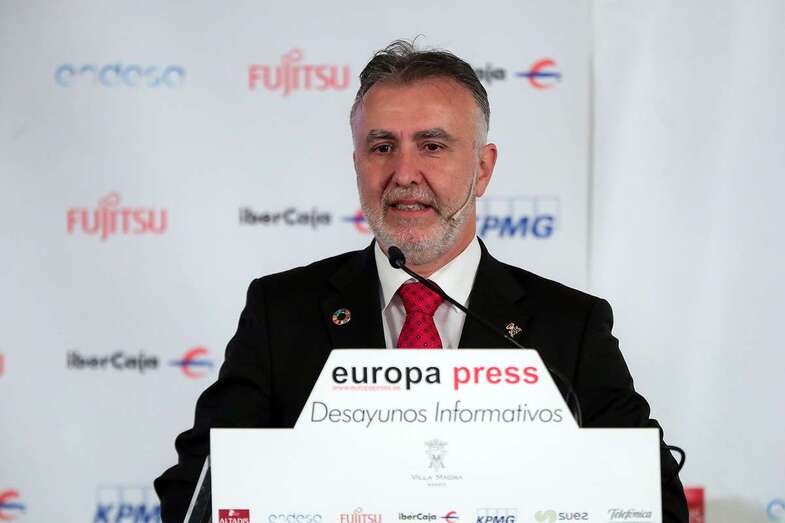 Ángel Víctor Torres, esta mañana en Madrid en un desayuno organizado por Europa Press (Foto TA)
