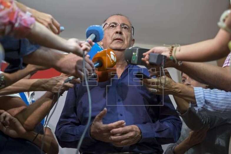Francisco Hernández Spínola, durante su etapa de vicesecretario general del PSC-PSOE (Foto EFE / Ángel Medina G.)