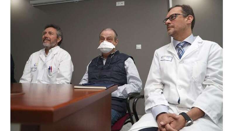 Pedro Bordón (d), el primer paciente trasplantado de corazón en Canarias (Foto EFE / Elvira Urquijo A.)
