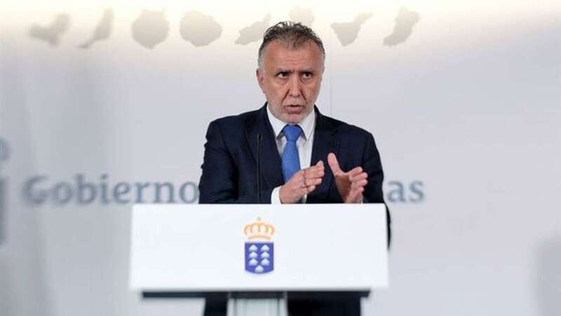 El presidente canario Ángel Víctor Torres, durante la rueda de prensa que ofreció este jueves (Foto Efe / Ángel Medina G.)
