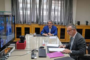  El G4 canario forma un frente común con el Ejecutivo regional para pedir un plan específico para las Islas (Foto TA)