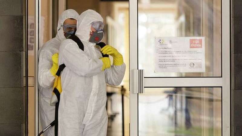 Desinfección de un hospital (Foto TA)