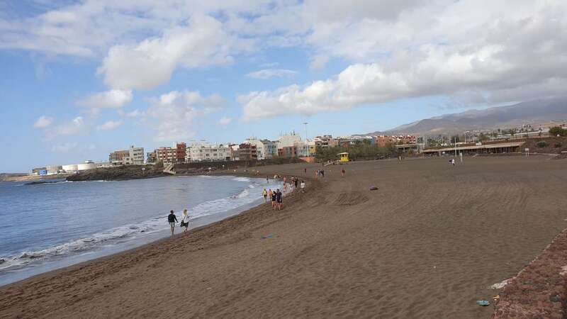 Playa de Melenara, este domingo (Foto TA)