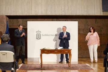  Toma de posesión de los nuevos consejeros de Sanidad y Educación (Foto Acfi Press)