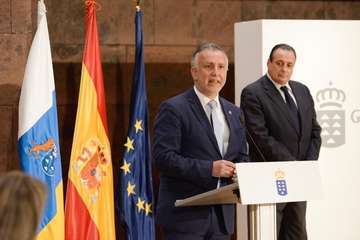  Toma de posesión de los nuevos consejeros de Sanidad y Educación (Foto Acfi Press)