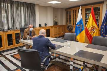 Reunión del presidente de Canarias, Ángel Víctor Torres, con el presidente del Cabildo de Gran Canaria, Antonio Morales/TA.