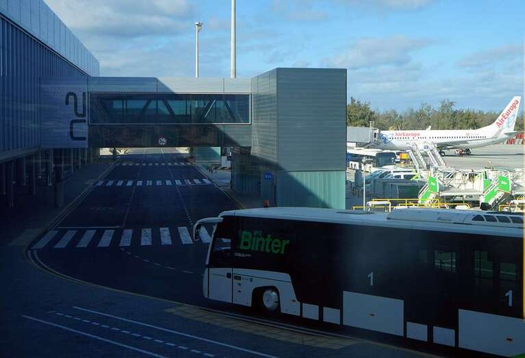 Aeropuerto de Gran Canaria/TA.