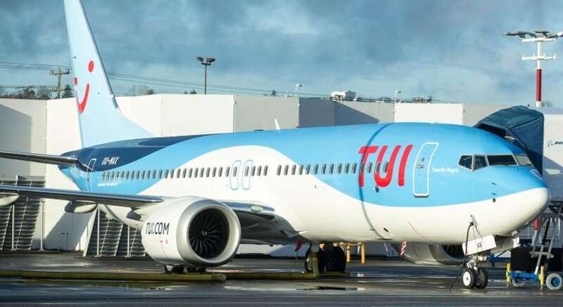 Aeronave de la compañia TUI/TA.