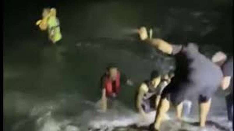 Imagen del vuelco de la patera/TA.