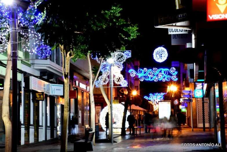 Decoración navideña en la zona de Los Llanos de Telde/Antonio Alí.